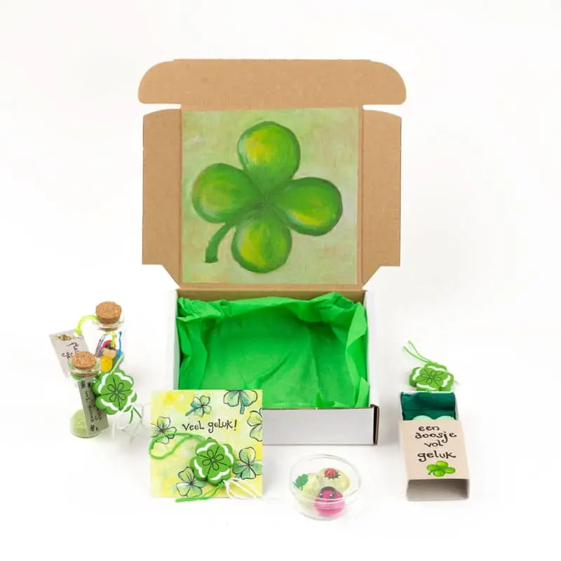 Brievenbus cadeaupakket geluk