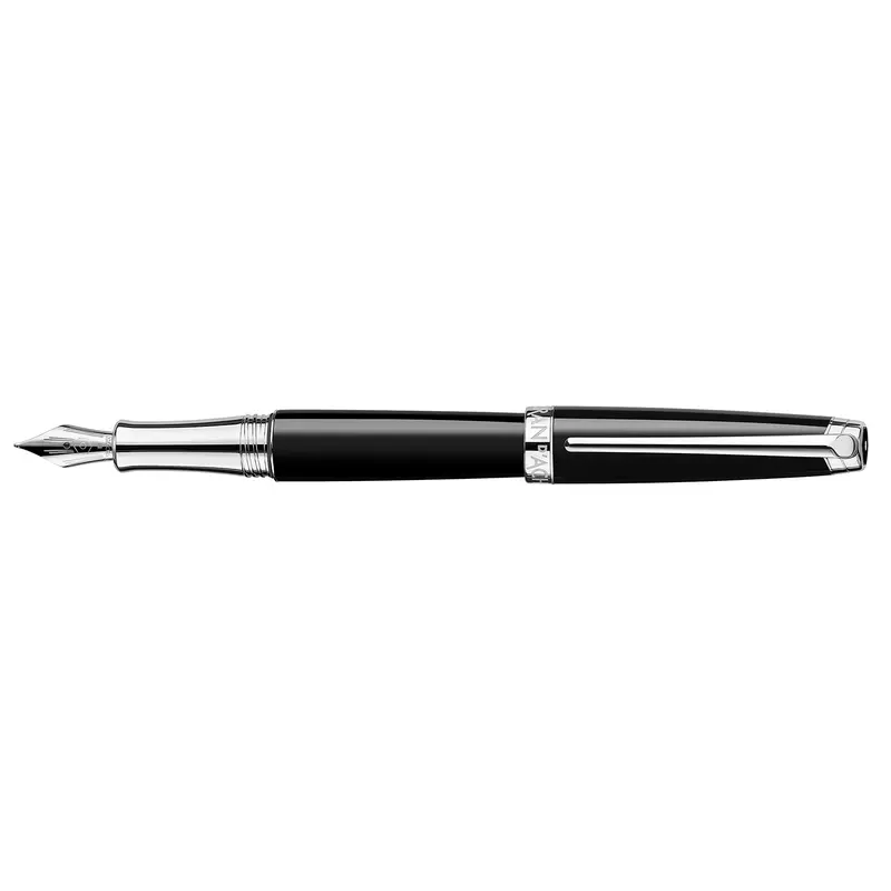 Caran d'Ache Léman vulpen Ebony Black ST