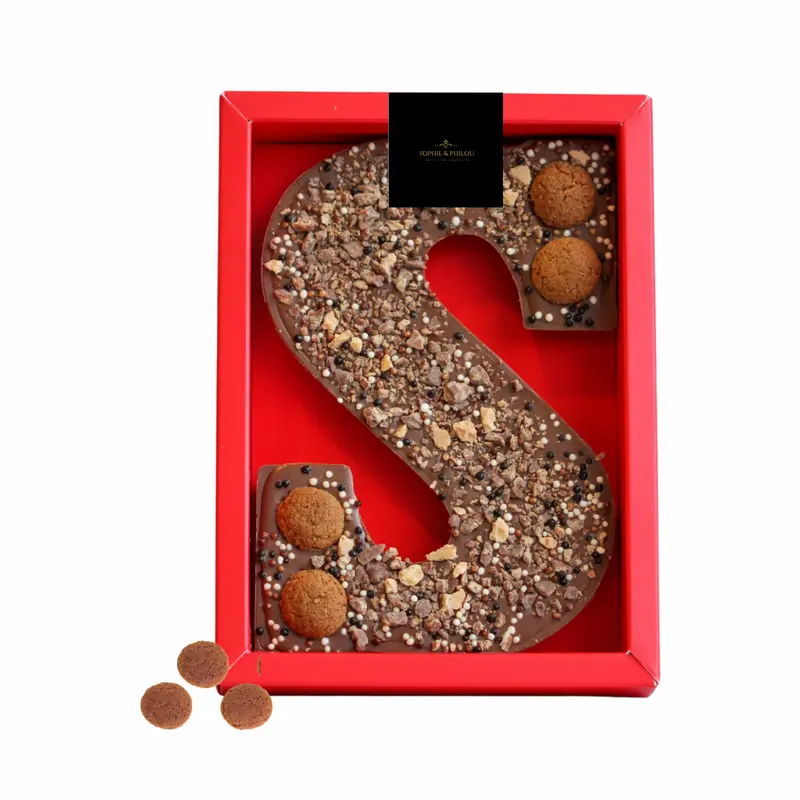 Chocoladeletter S | Melkchocolade met kruidnoten