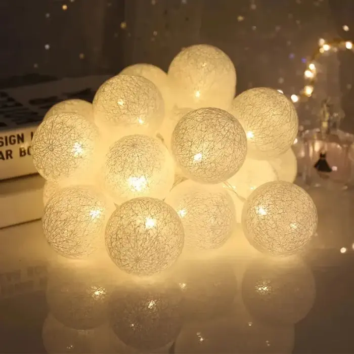 Cottonball lichtsnoer wit 10 ballen 2m