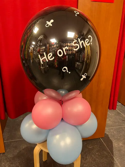 Gender reveal pop