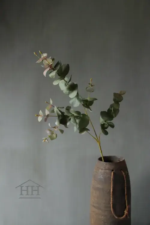 Kunst eucalyptus met iets roze 90cm
