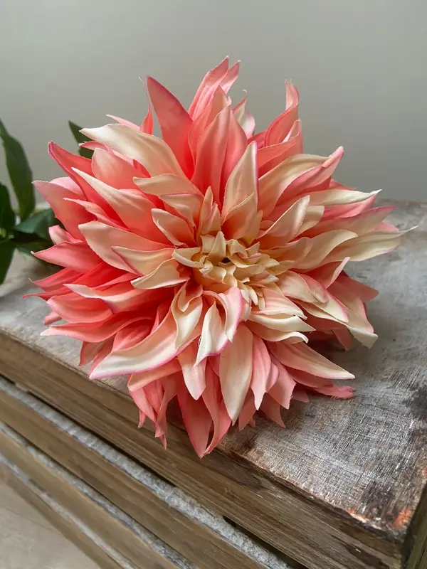 Kunstbloem Dahlia Mumbai zalm