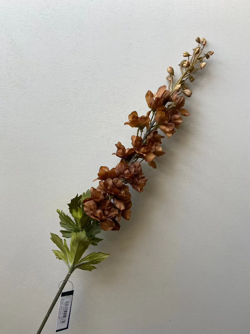 Kunstbloem Delphinium bruin