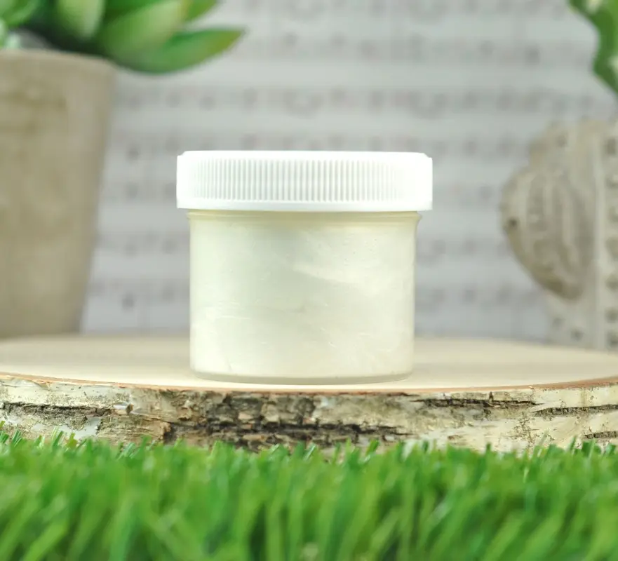 Lawn Fawn - Stencil Paste - Pearl
