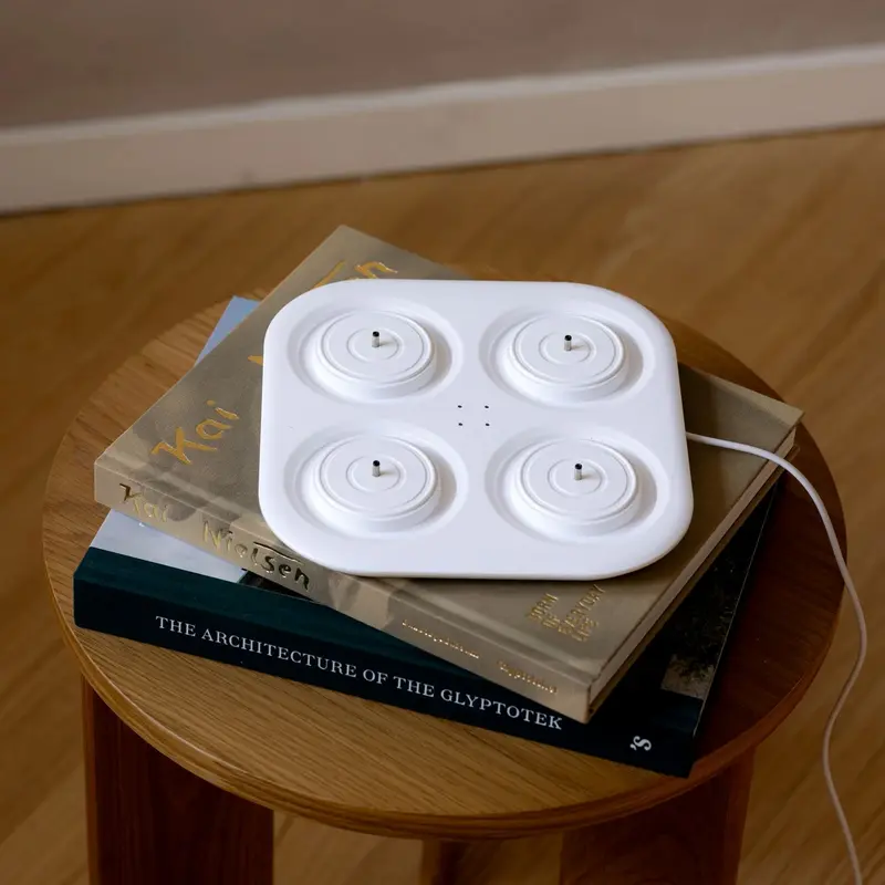 LED Candle Charging Plate (for Pillar candles and tealights)
