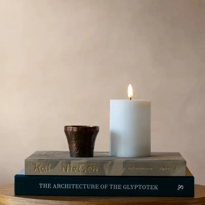 LED pillar candle rechargeable 7.5 X 10 cm