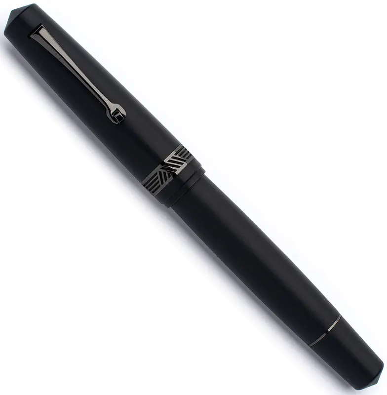 Leonardo Momento Magico black matte