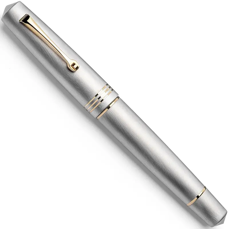 Leonardo Momento Zero Alumina fountain pen