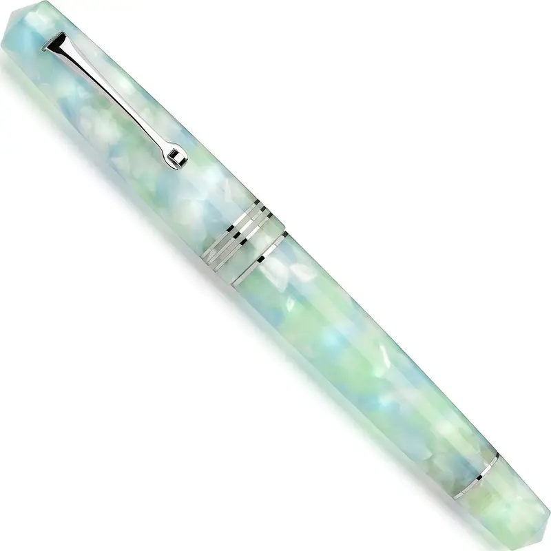 Leonardo Momento Zero Artica fountain pen