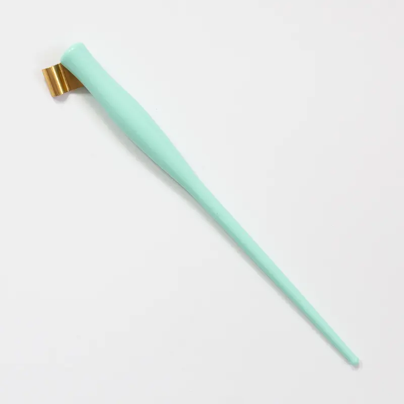 Manuscript Oblique Pen Holder Glossy Mint