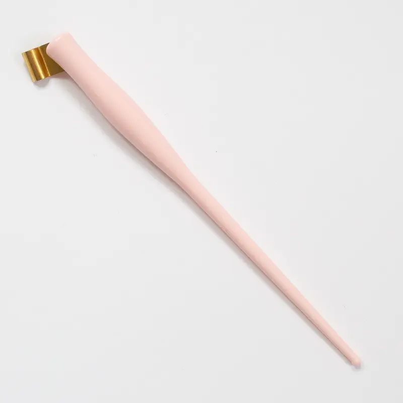 Manuscript Oblique Pen Holder Glossy Pink