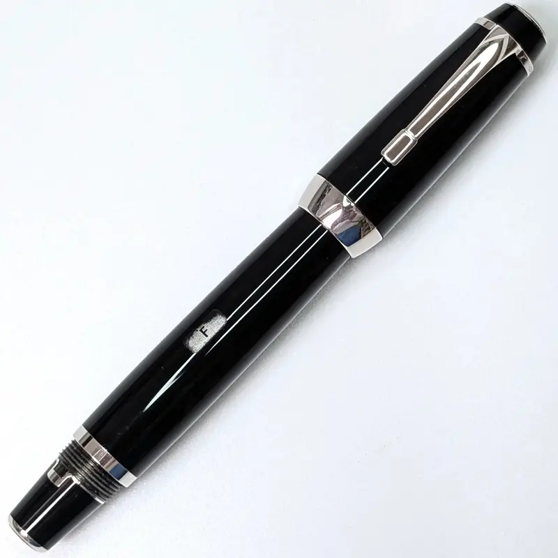 Montblanc Boheme Big Size fountain pen with platinum trim