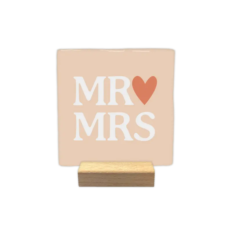 MR & MRS