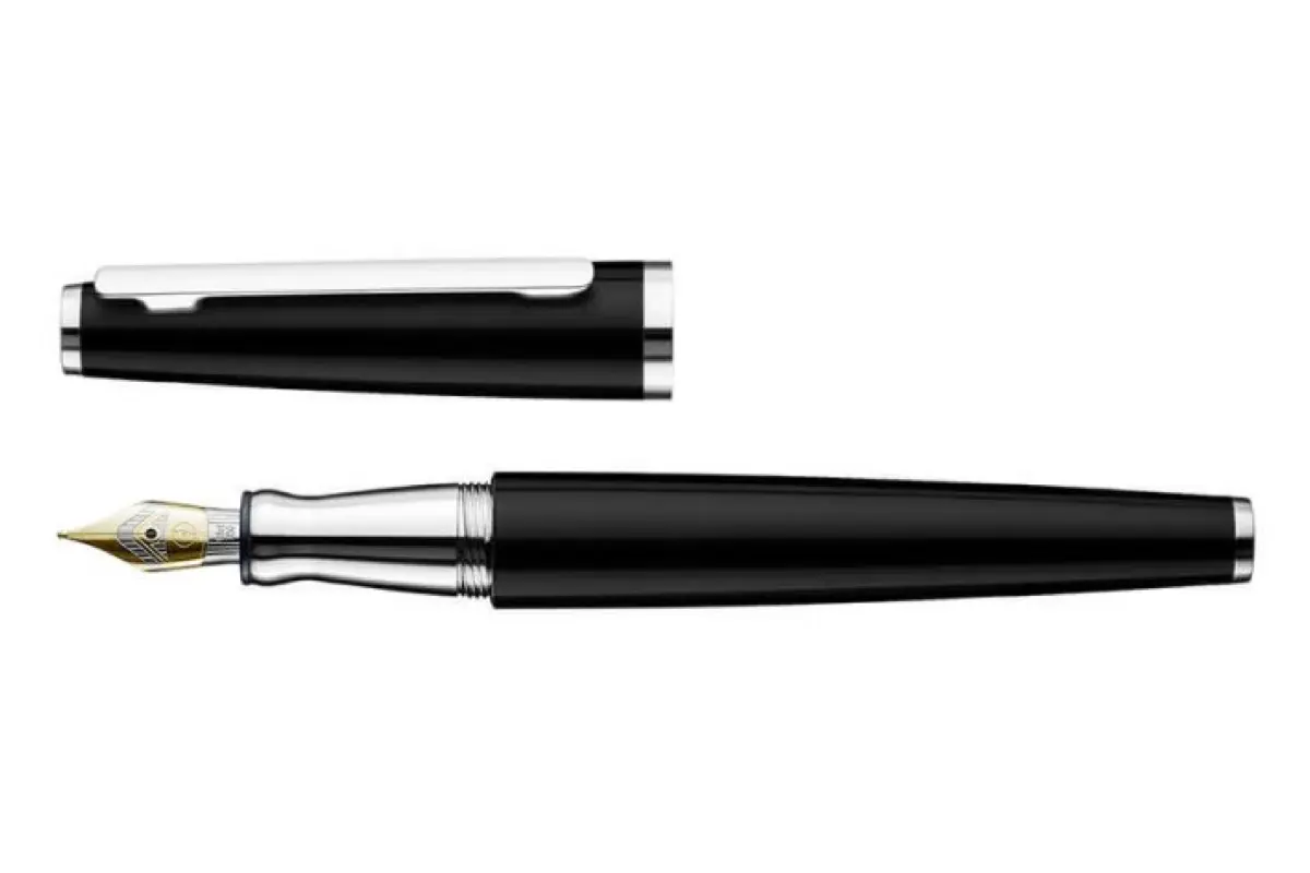 Otto Hutt D06 Black vulpen