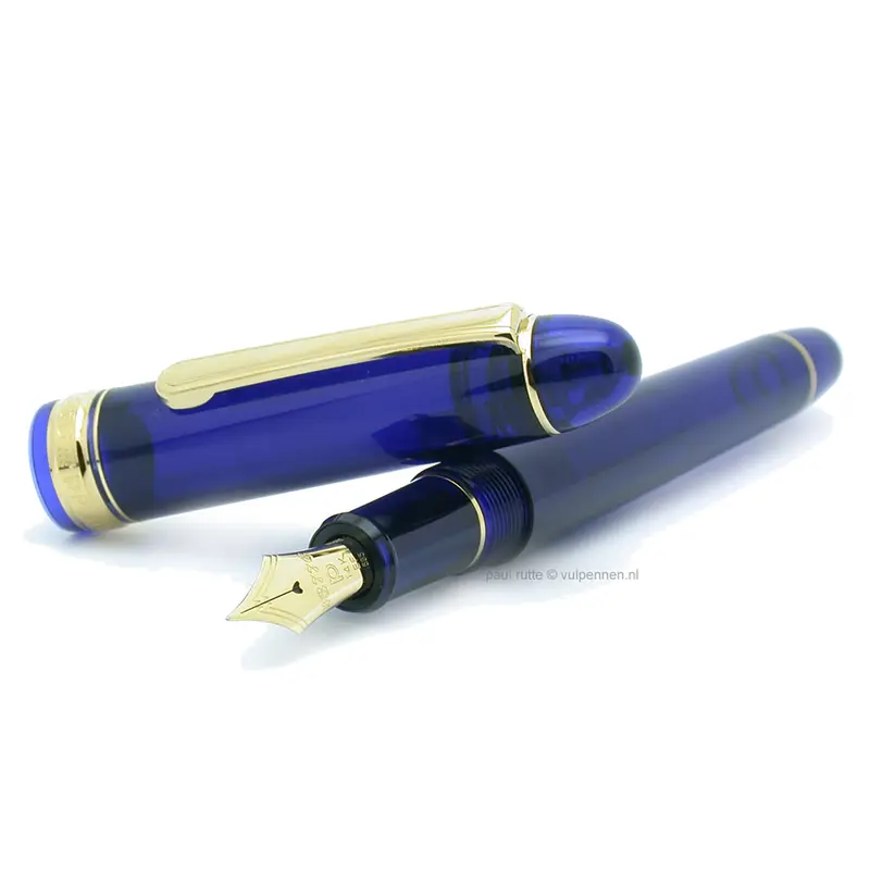Platinum # 3776 Century Chartres Blue GT vulpen