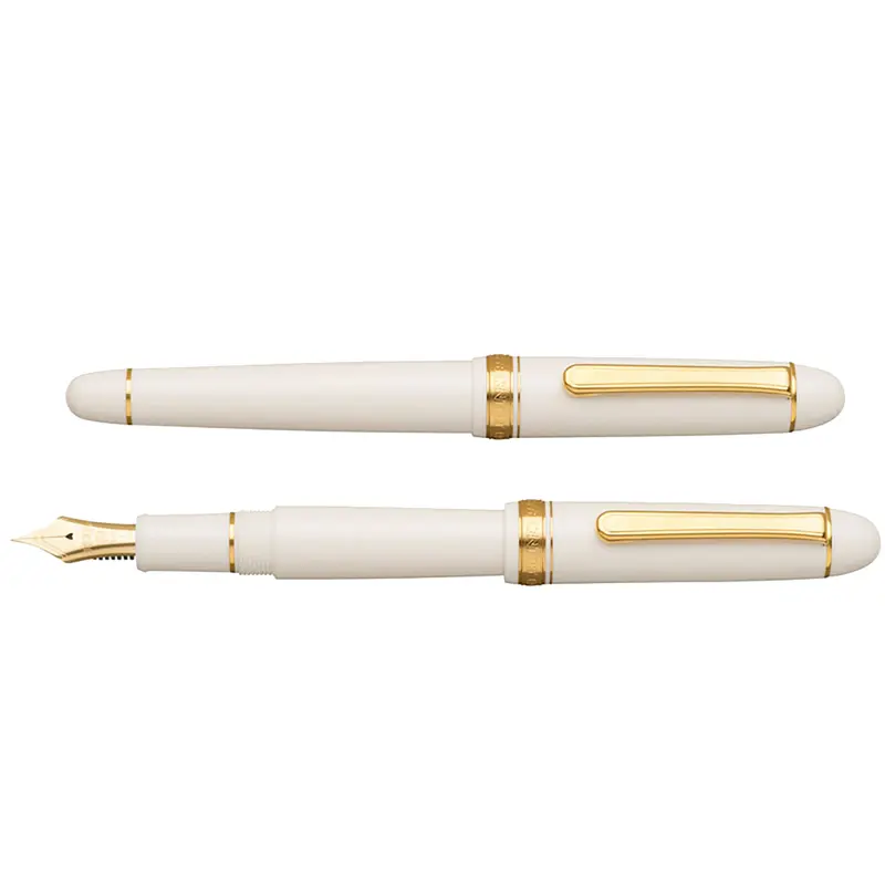 Platinum # 3776 Century Chenonceau White GT vulpen