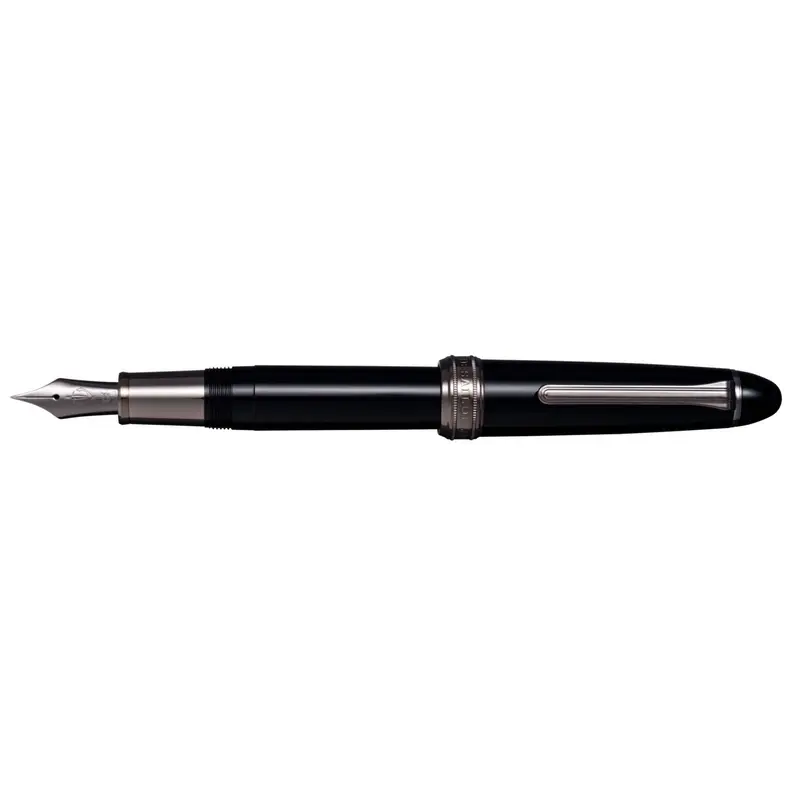 Sailor Naginata Togi ion plated 21K Vulpen