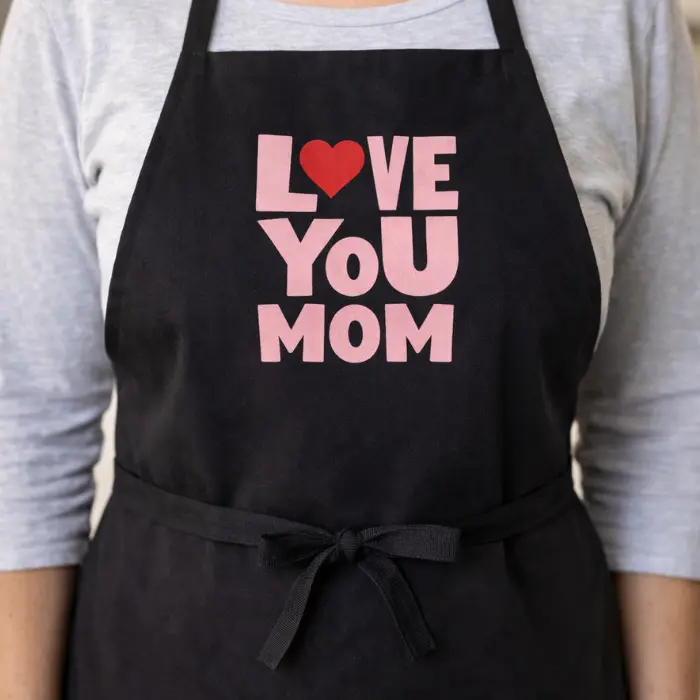 Schort love you mom