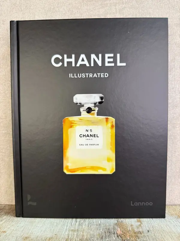 Tafelboek Chanel | Illustraded