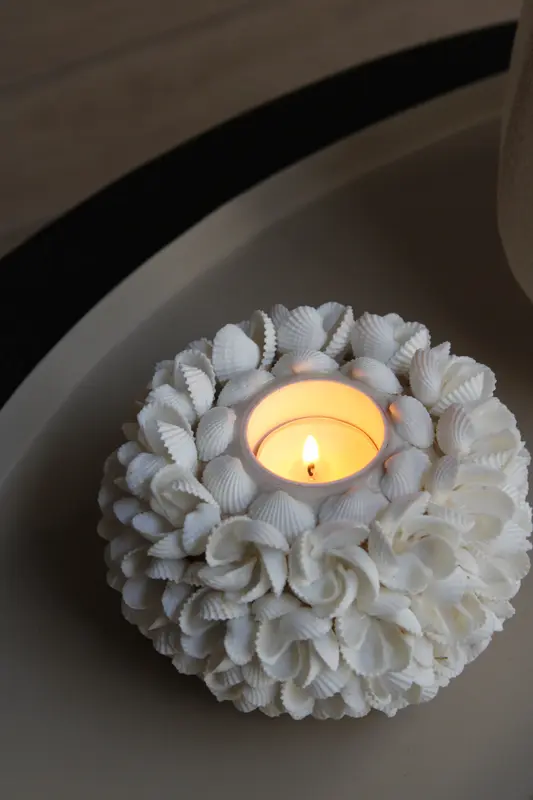 TEALIGHT | ROSES | SCHELP