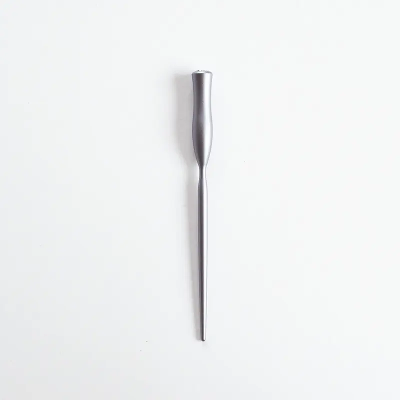 Tom's Studio Flourish Calligraphy Pen Straight Lilac
