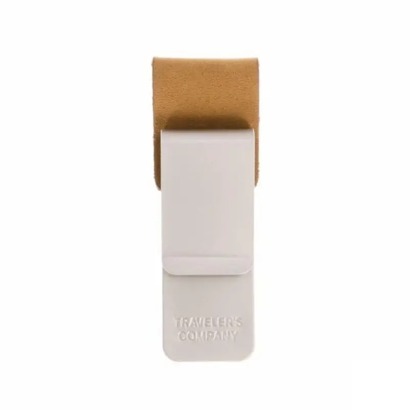 Traveler's Refill 016 - Pen Holder