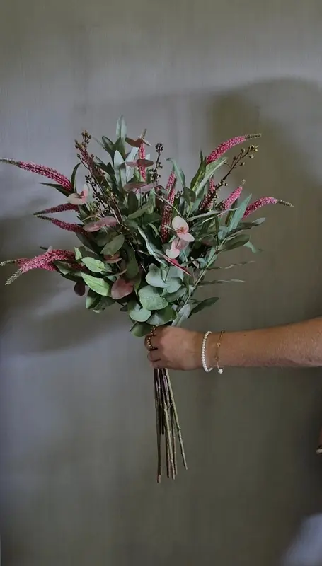 Veronica kunstbloemen boeket donkerroze 70 cm - 11 stelen