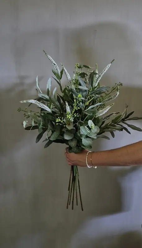 Veronica kunstbloemen boeket wit 70 cm - 11 stelen