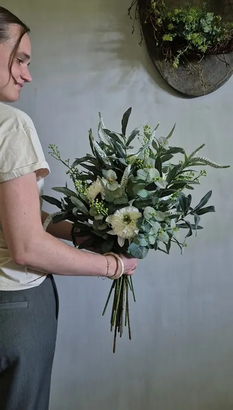 Veronica kunstbloemen boeket wit 70 cm - 19 stelen
