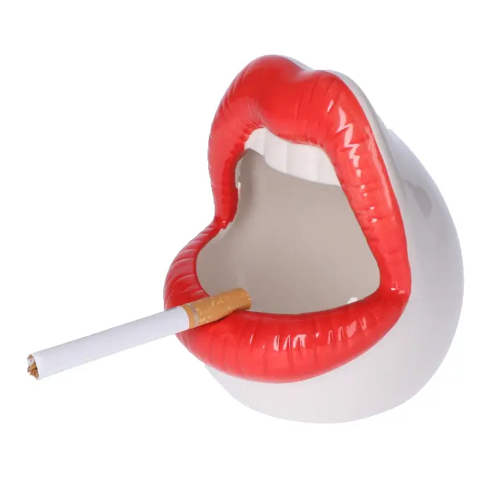 WJ Ashtray mouth